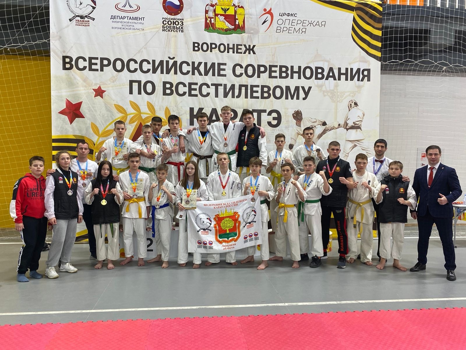 Ещё 3 медали Всероссийских соревнований прибыли в Елец!
