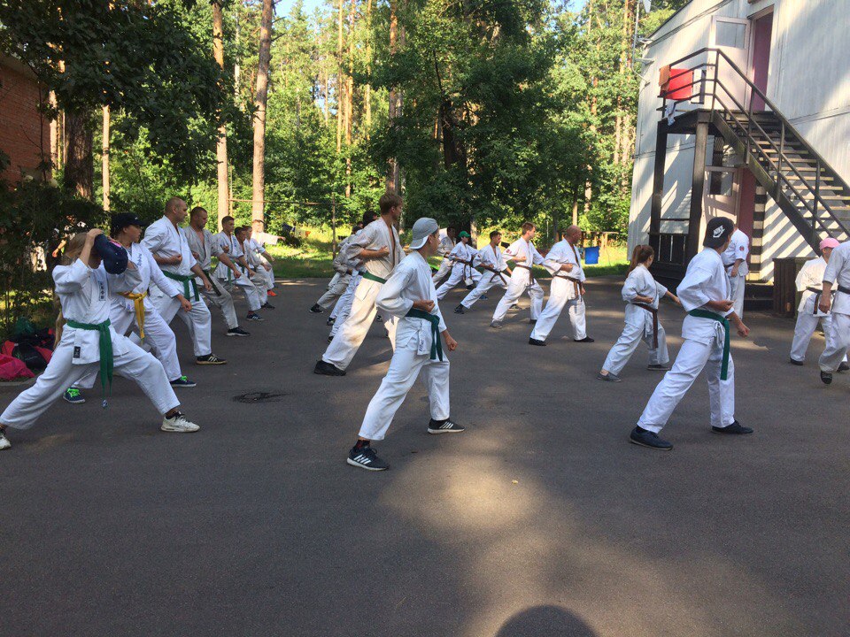 Один день из жизни Всероссийского учебно-тренировочного лагеря по Ашихара-каратэ, или знания - сила